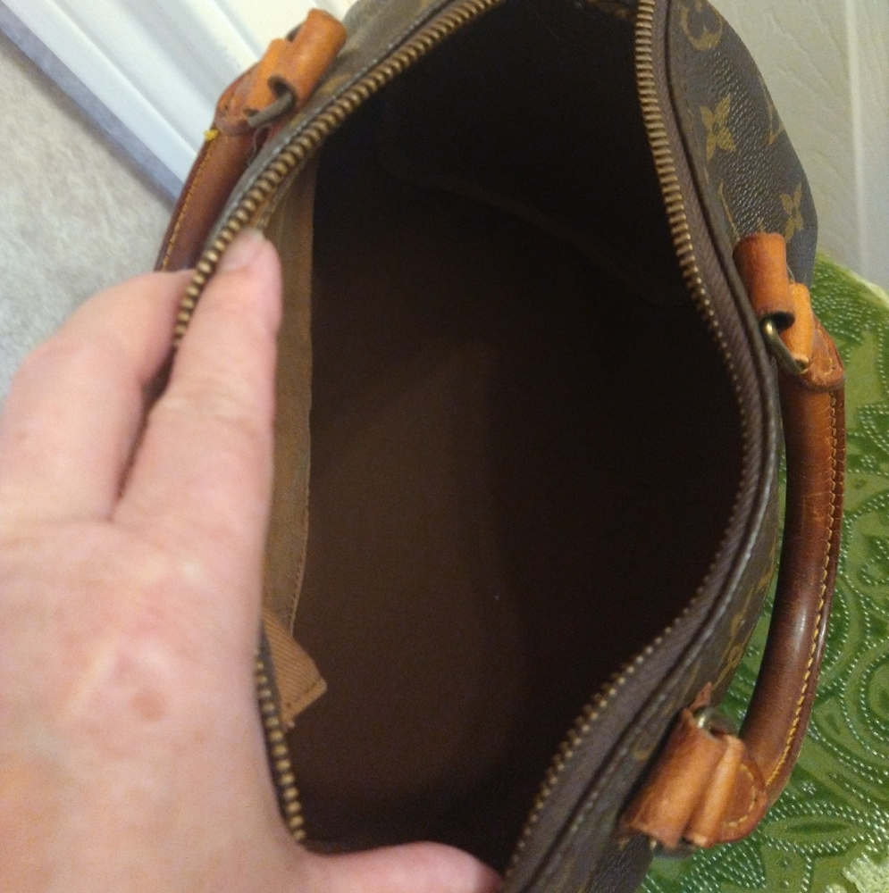 Louis Vuitton Speedy 25 Monogram - Picture 10 of 15